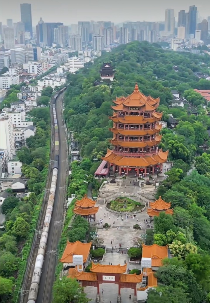 武漢市